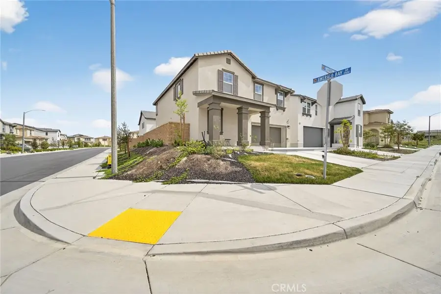 587 Holston, Rialto, CA 92377 - #2