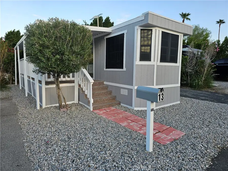 13 Trailer Lane, Palm Desert, CA 92260 - #2