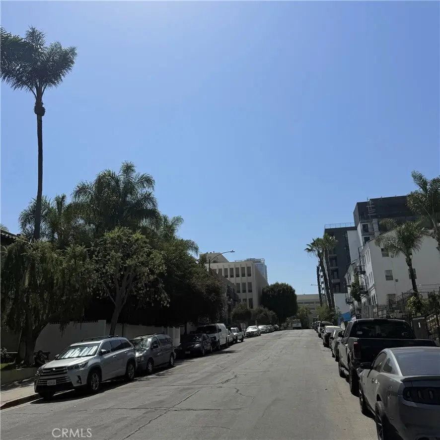 2864 Sunset, Los Angeles, CA 90005 - #3