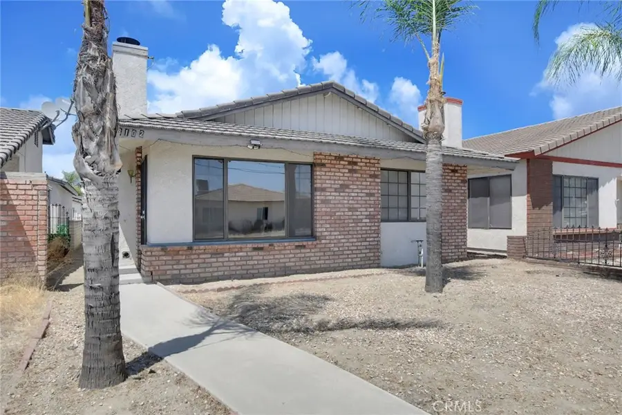 3102 W Devonshire Avenue, Hemet, CA 92545 - #2