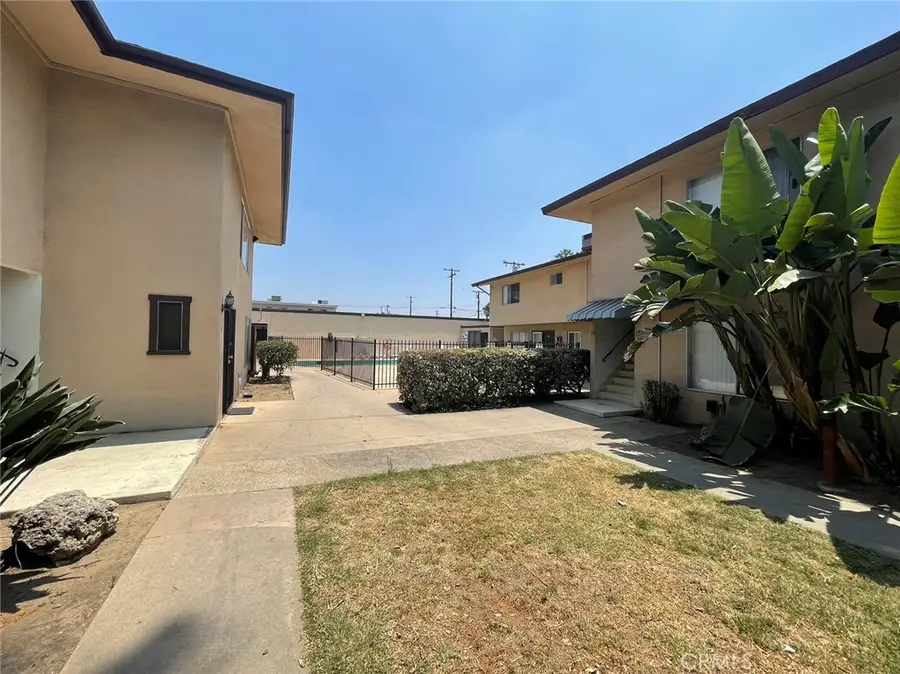 826 N Barranca, Covina, CA 91723 - #3