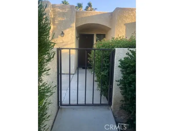 200 E Racquet Club Road #19, Palm Springs, CA 92262