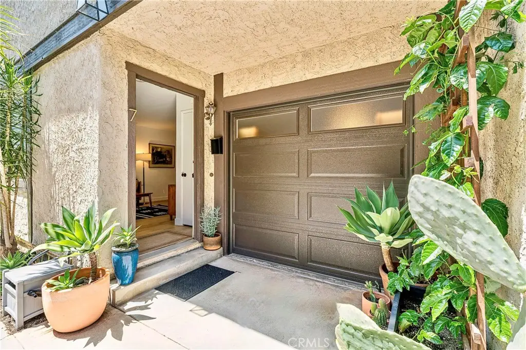 63 N Roosevelt #7, Pasadena, CA 91107 - #1