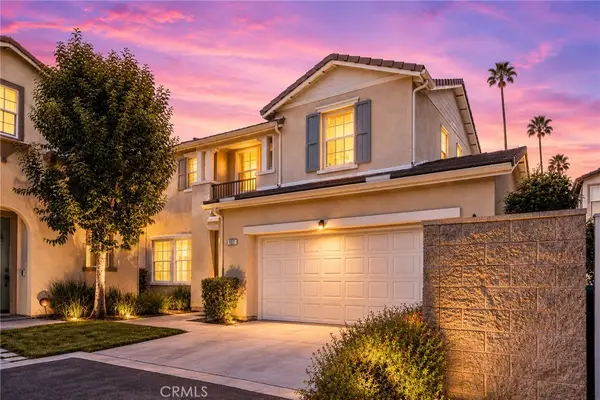 107 E Triana Court E, La Habra, CA 90631