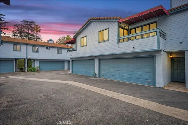 1255 N Los Robles Ave. #18, Pasadena, CA 91104