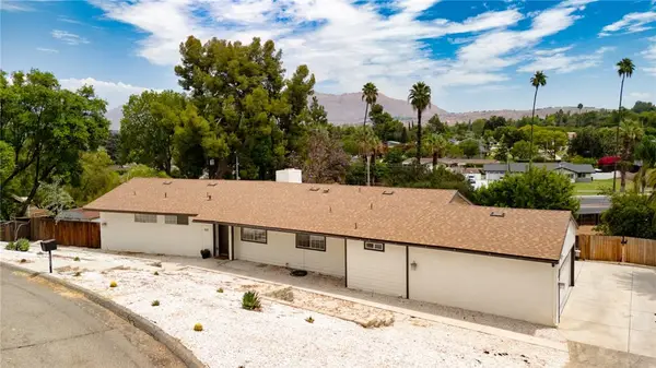 2128 Oak Crest, Riverside, CA 92506