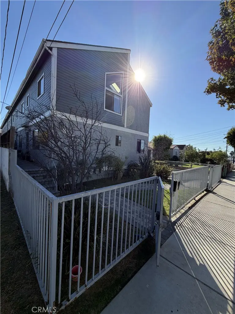 312 E Plymouth Street #4, Inglewood, CA 90302 - #2