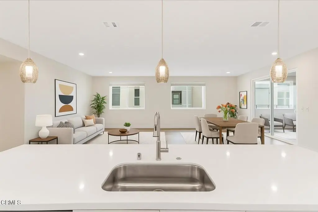 2830 Wagon Wheel Road #304, Oxnard, CA 93036 - Image #1