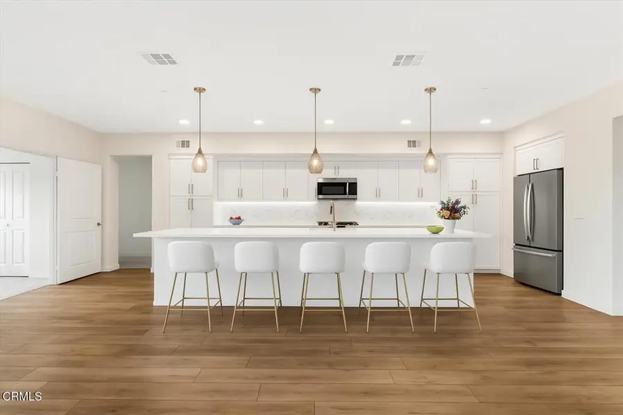 2830 Wagon Wheel Road #304, Oxnard, CA 93036 - Image #2