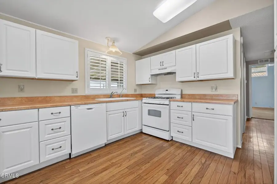 975 Telegraph Road #40, Santa Paula, CA 93060 - Image #2