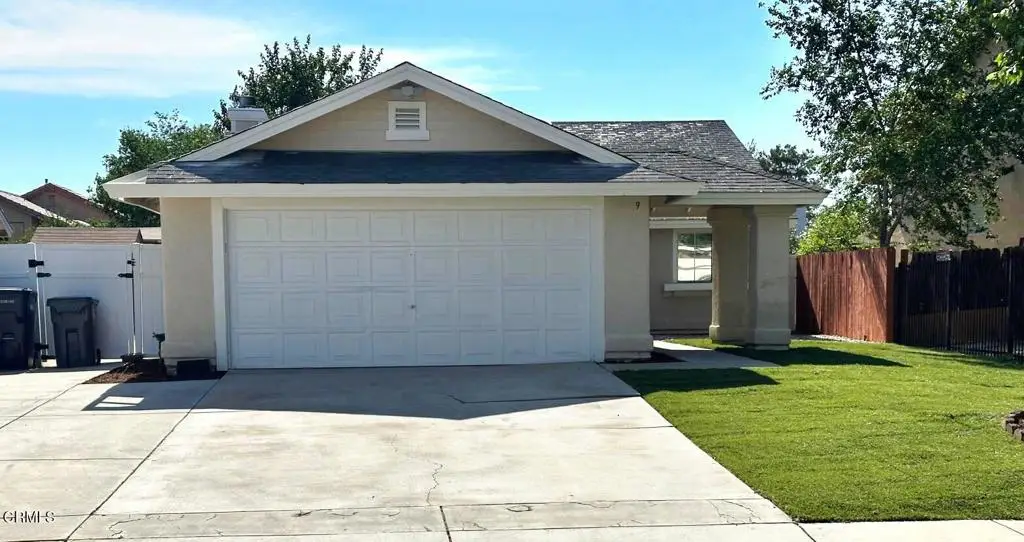 44839 16th Street E, Lancaster, CA 93535 - Image #1