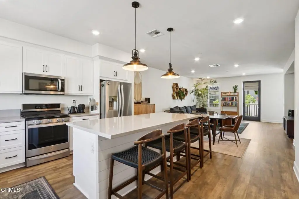 323 Solares Street, Camarillo, CA 93010 - Image #1