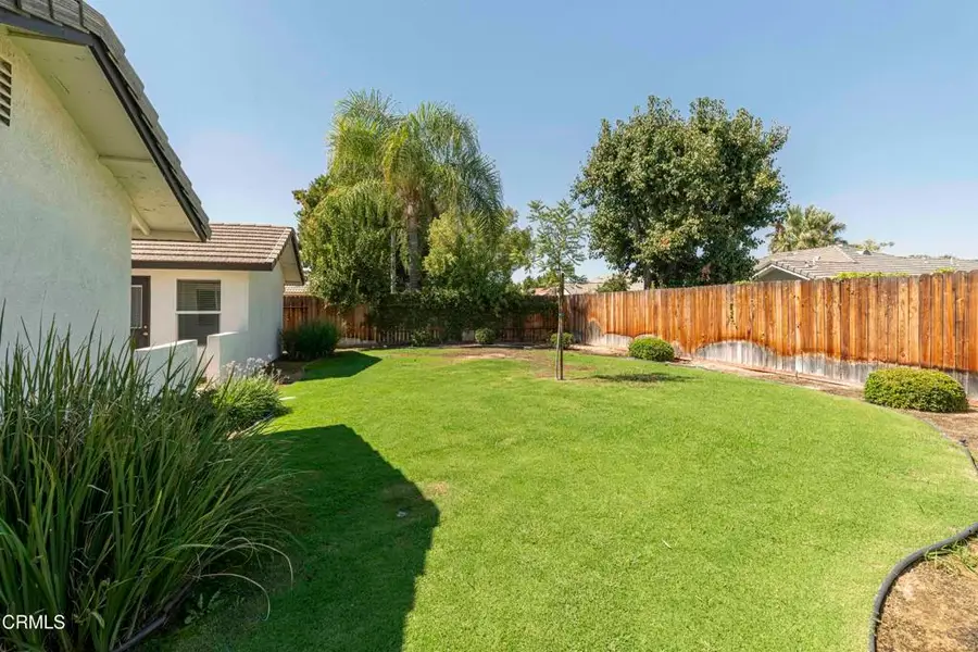10908 Royal Ascot Avenue, Bakersfield, CA 93312 - #3