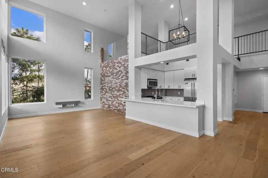 1901 Victoria Avenue #204, Oxnard, CA 93035 - Image #3