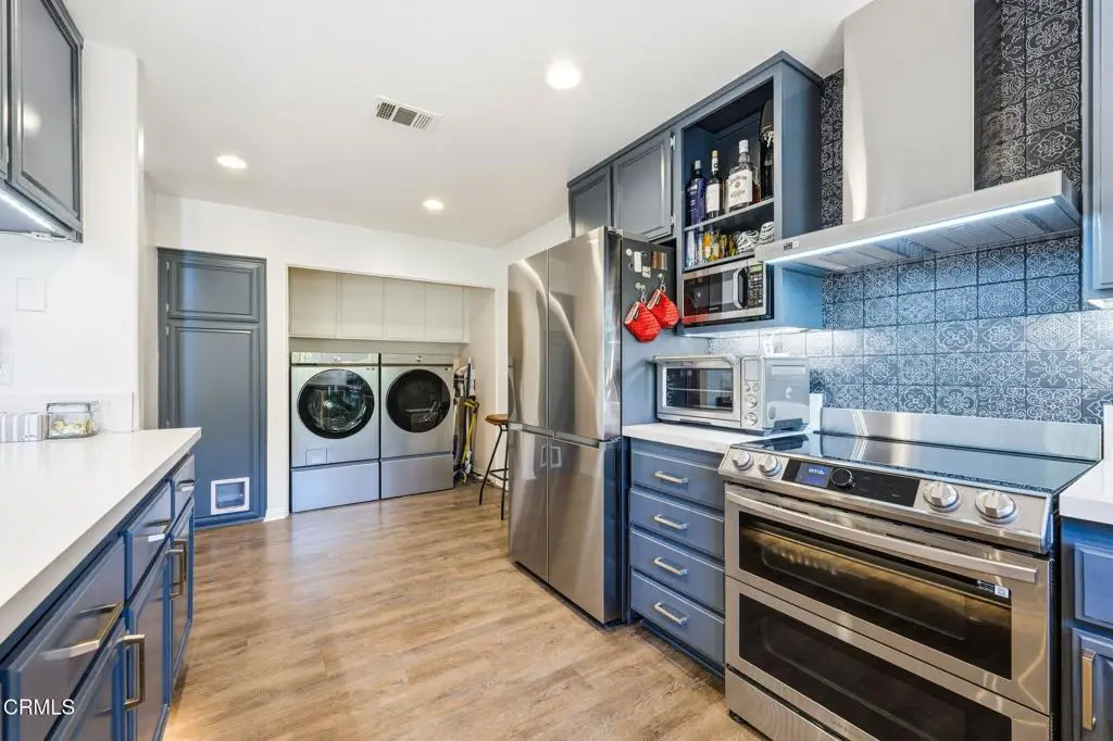 574 Charles Street, Moorpark, CA 93021 - Image #1