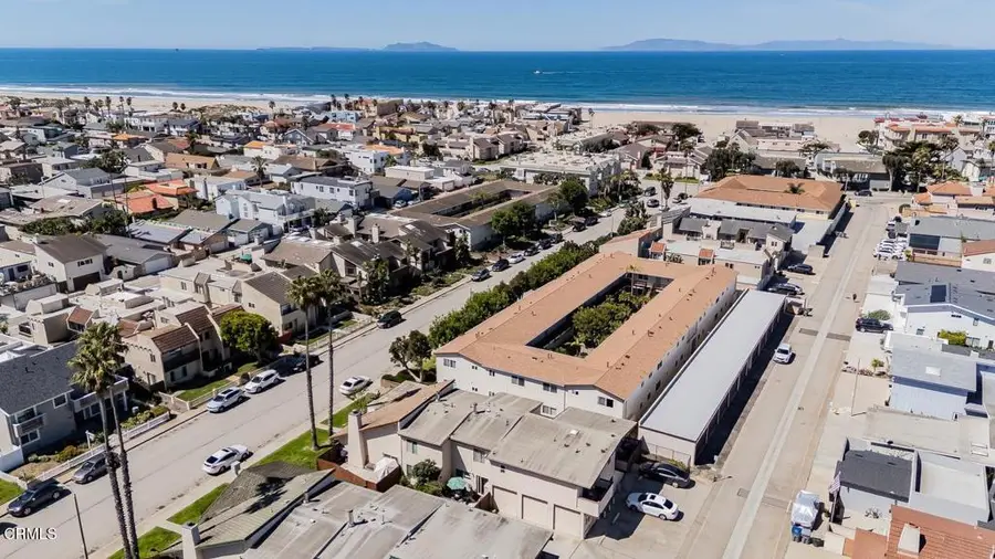 4949 Nautilus Street #B, Oxnard, CA 93035 - #2