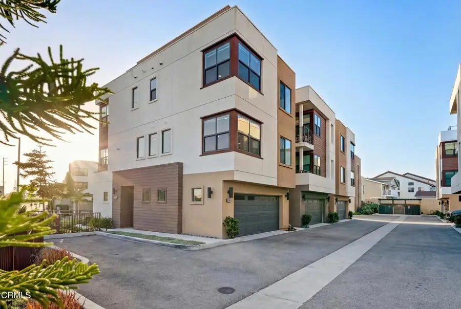 1068 Canal Street, Oxnard, CA 93035 - #2