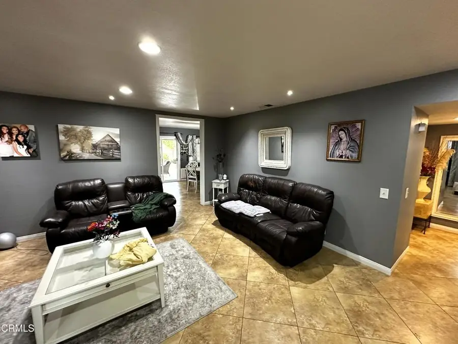 2221 Gershwin Place, Oxnard, CA 93033 - #3