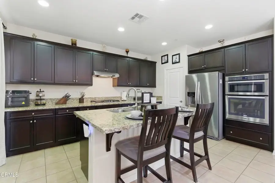 5018 Gleaming Gem Way, Bakersfield, CA 93313 - #3