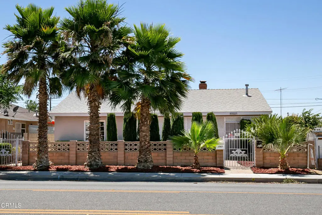 45027 Division Street, Lancaster, CA 93535 - #1
