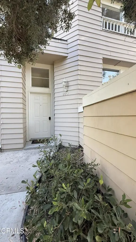 882 Barber Lane, San Buenaventura Ventura, CA 93003 - #1