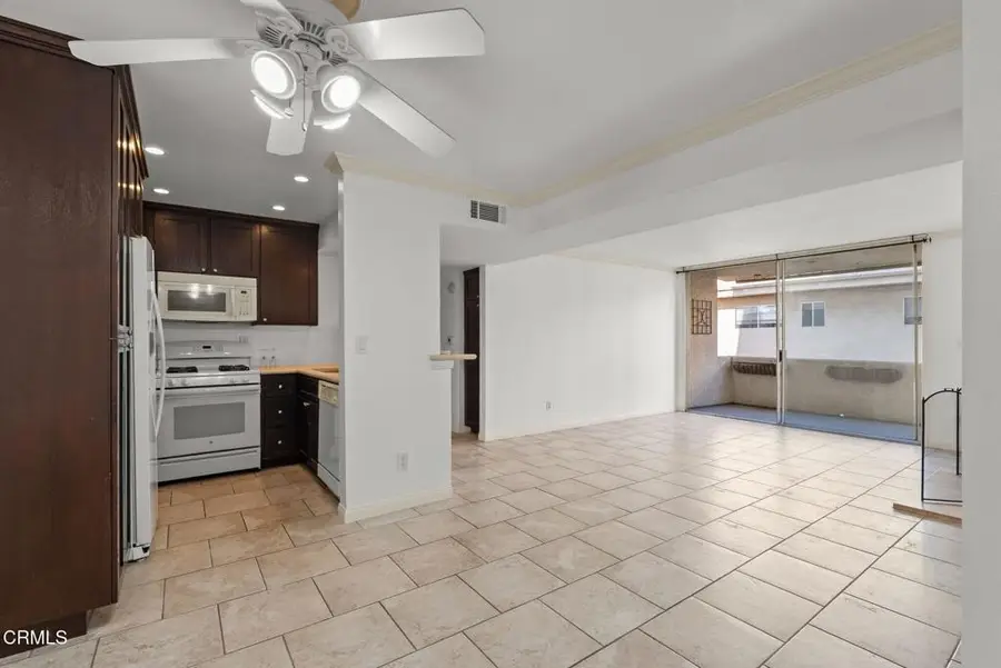 5325 Newcastle Avenue #126, Encino, CA 91316 - #2