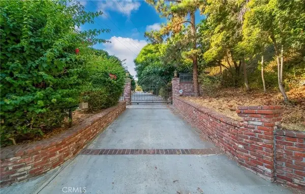 330 N Madison Avenue, Monrovia, CA 91016