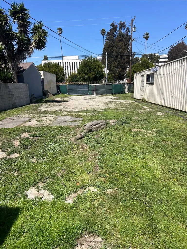 509 E 97th Street, Inglewood, CA 90301 - #3