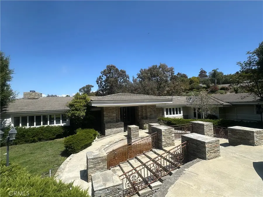 60 Crest Road E, Rolling Hills, CA 90274 - #3