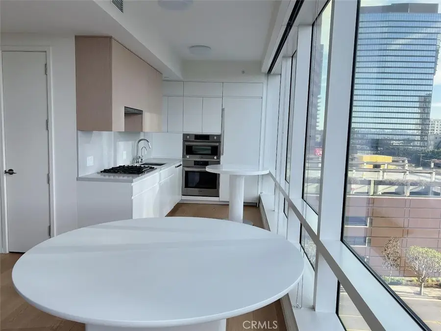 877 Francisco St #728, Los Angeles, CA 90017 - Image #3