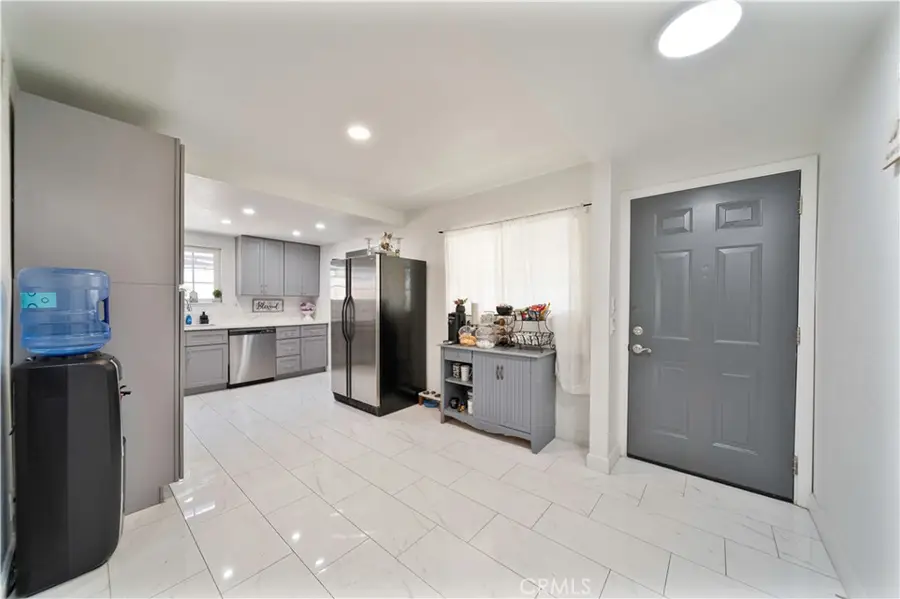 371 S Alexander Avenue, Upland, CA 91786 - #3