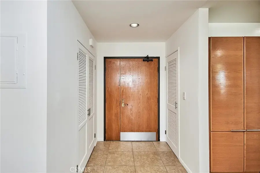 1310 E Ocean Boulevard #1005, Long Beach, CA 90802 - #2