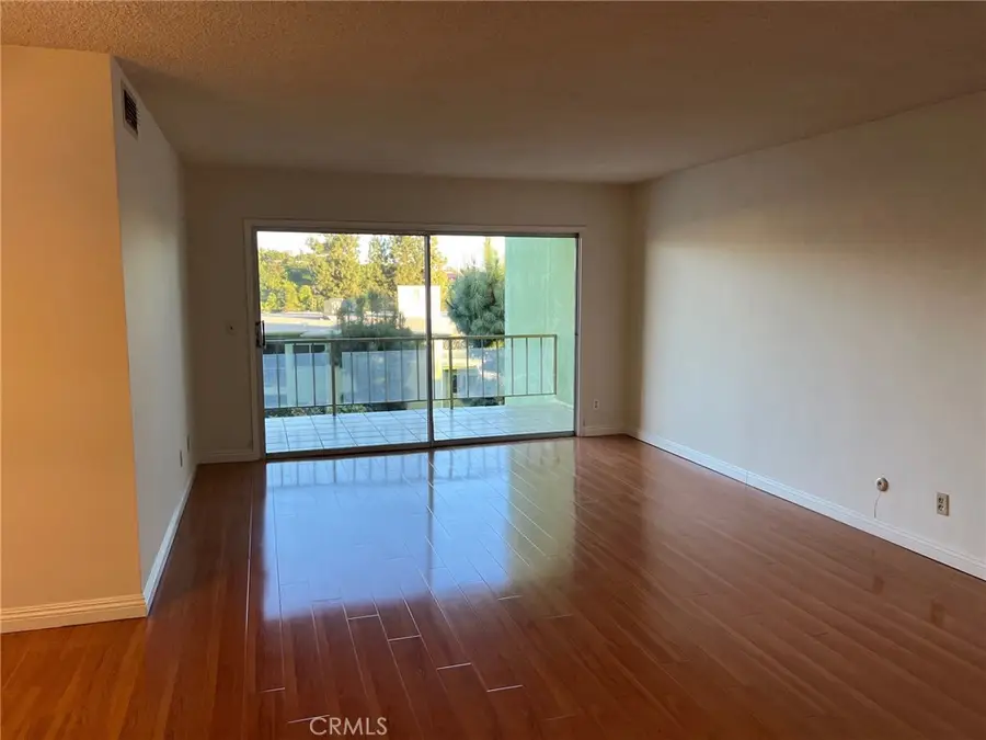 1301 S Atlantic #B424, Monterey Park, CA 91754 - Image #3