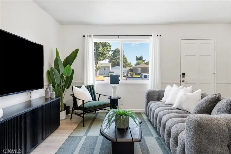 5505 N Traymore Avenue, Covina, CA 91722 - Image #3