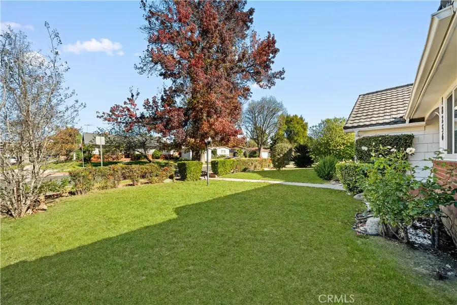 18256 Sunburst, Northridge, CA 91325 - Image #3