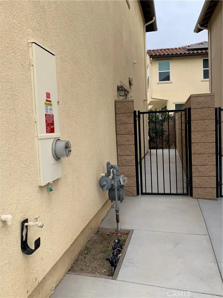 908 Werly Dr, Pomona, CA 91768 - #2