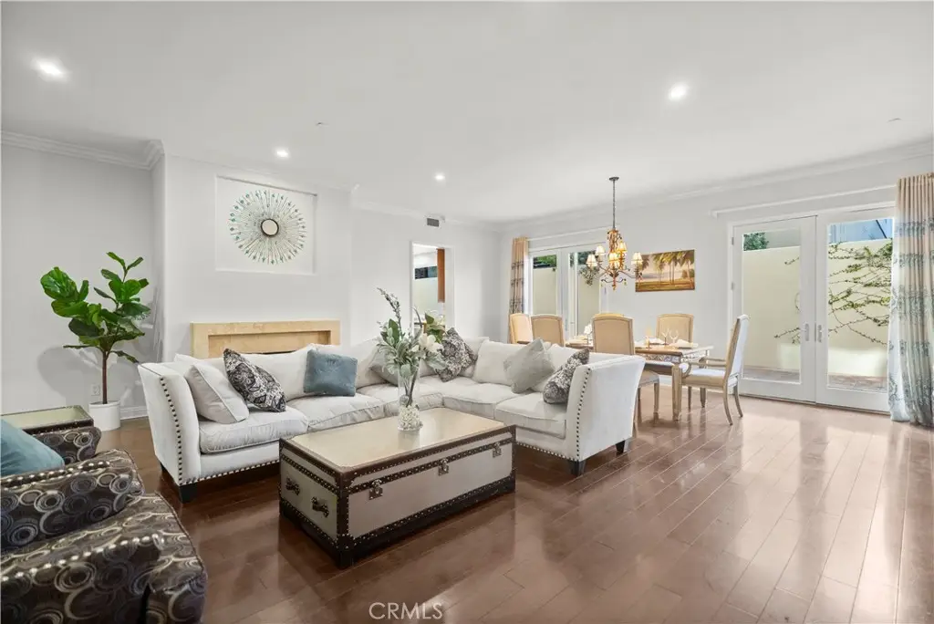 143 N Arnaz Drive #102, Beverly Hills, CA 90211 - #1