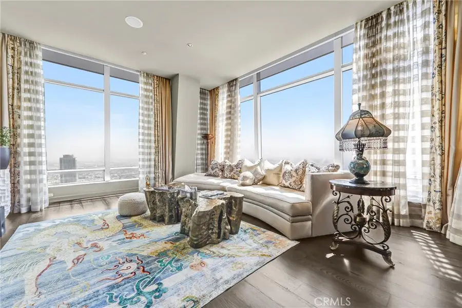 900 W Olympic Boulevard #50A, Los Angeles, CA 90015 - #2