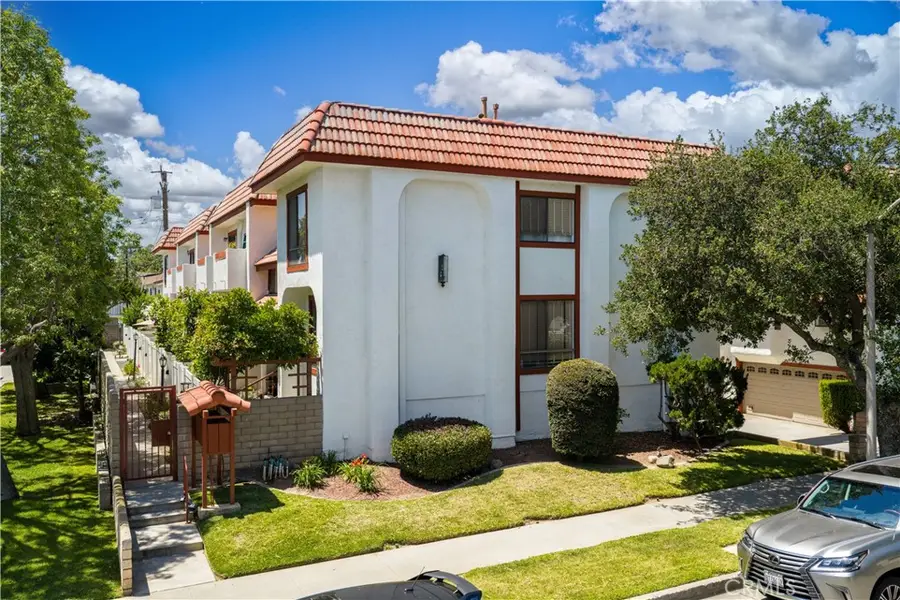 511 N Curtis #F, Alhambra, CA 91801 - #2