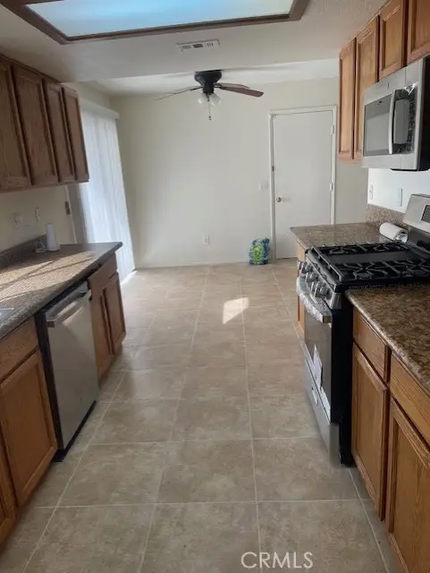 14690 Tonikan, Apple Valley, CA 92307 - #2