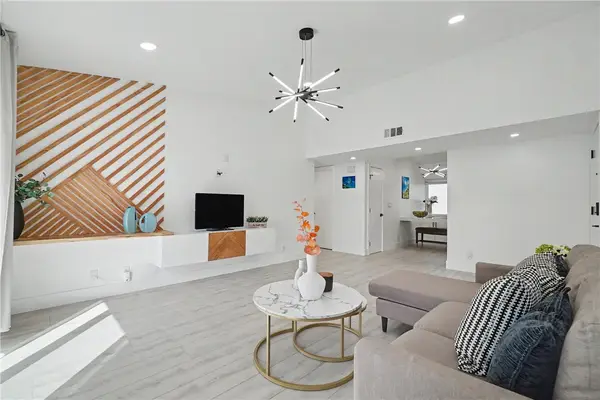 20897 Serrano Creek, Lake Forest, CA 92630