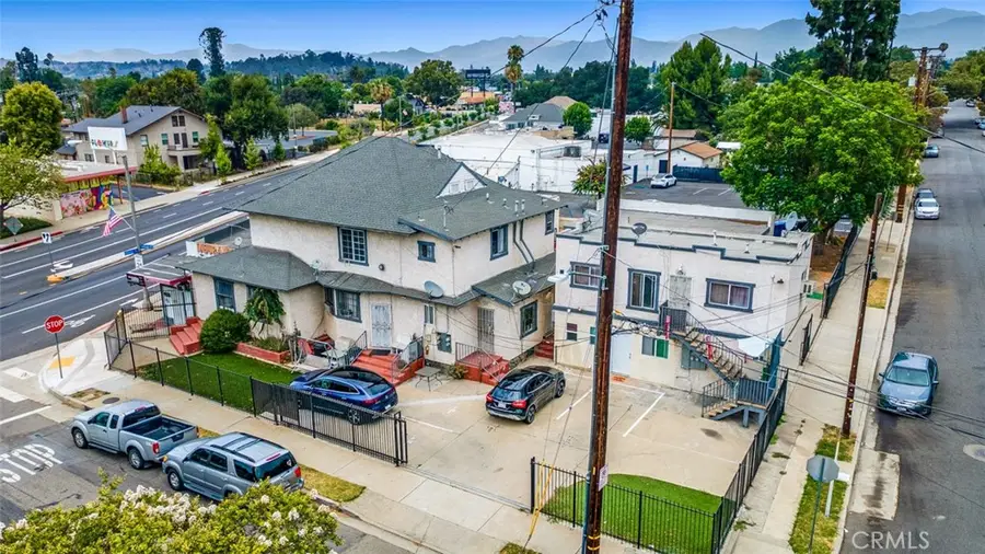 702 N Garey, Pomona, CA 91767 - #3