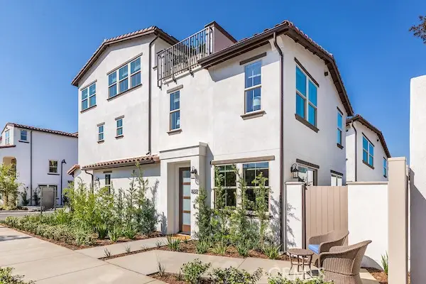 828 E Florista Lane, Alhambra, CA 91801
