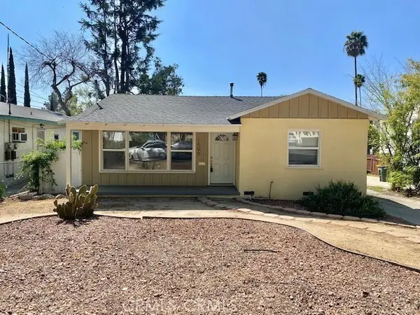 1498 E Topeka, Pasadena, CA 91104