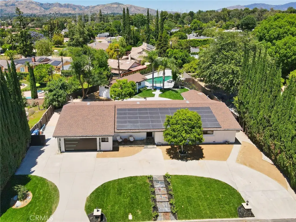 18321 Kinzie, Northridge, CA 91325 - #1
