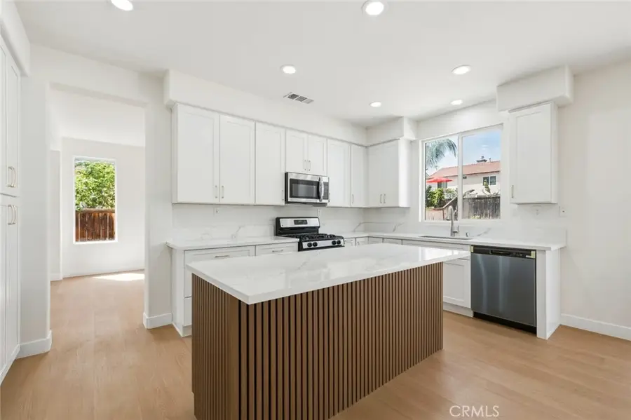25868 Boulder Rock Pl, Menifee, CA 92585 - #2