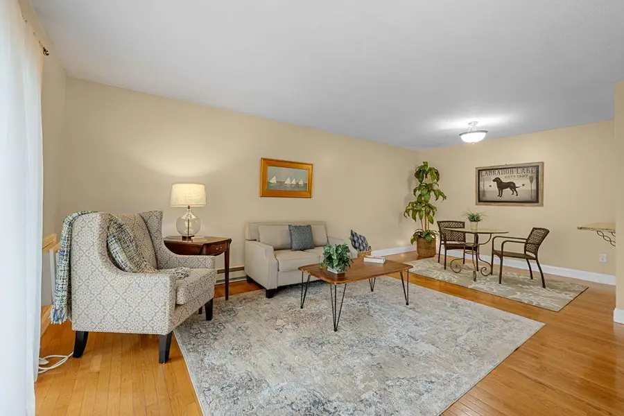 800 Bearse's Way, Hyannis, MA 02601 - Image #2