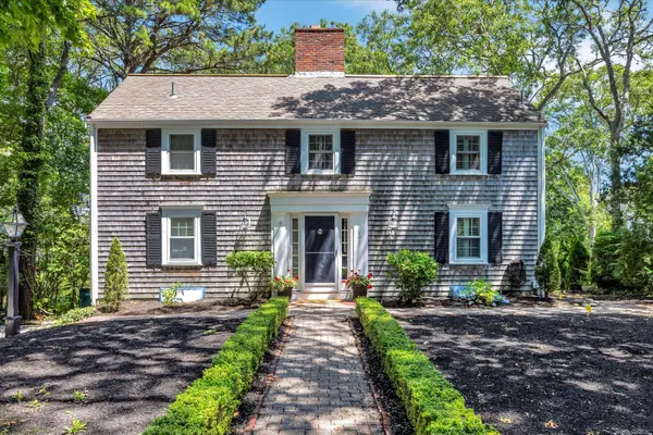 17 Sand Dollar Lane, Mashpee, MA 02649