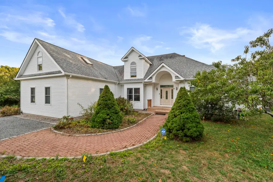 95 Brittany Drive, Cotuit, MA 02635 - Image #2