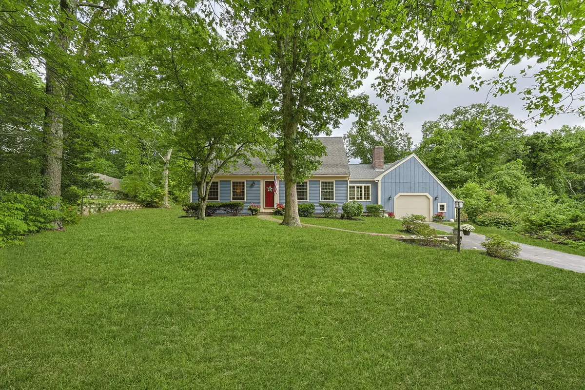 7 Horseshoe Circle, Sandwich, MA 02563 - #1